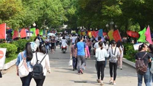 2021下半年延迟开学的大学 各地大学开学时间最新消息