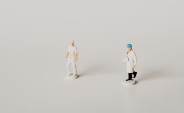 2025执业药师报考年龄有要求吗？报考条件是什么
