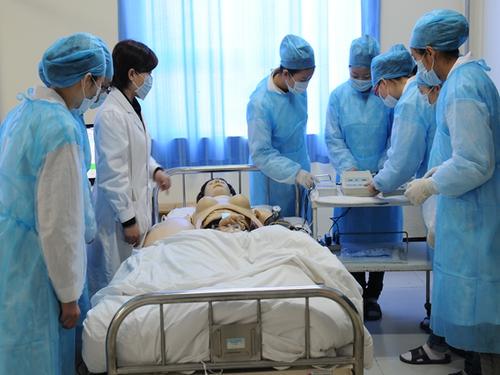 临床医学专业学什么课程 临床医学专业就业前景分析一览