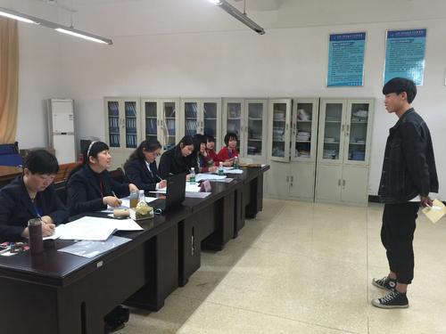单招面试自我介绍范文 单招面试技巧是什么