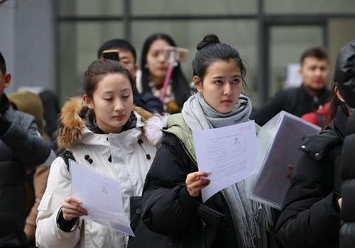 艺考生文化课成绩多少能上本科 今年高考艺考生文化课要求是多少