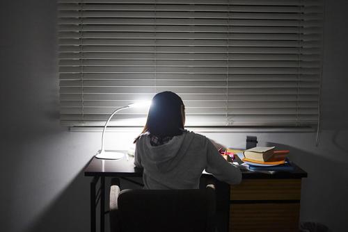 教育部严禁校外培训机构留作业 几乎每节课后都有作业