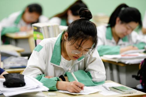 高三如何快速提分 高三快速提高成绩的方法