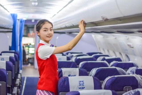中国空姐是吃青春饭的吗 空姐年龄大了能干什么