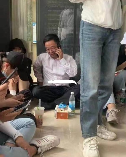 警方通报江苏一高校院长被学生扣留 对独立学院与高职院校合并转设不满