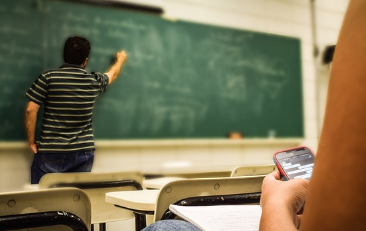 小学政治教师资格证考试内容与要求有哪些